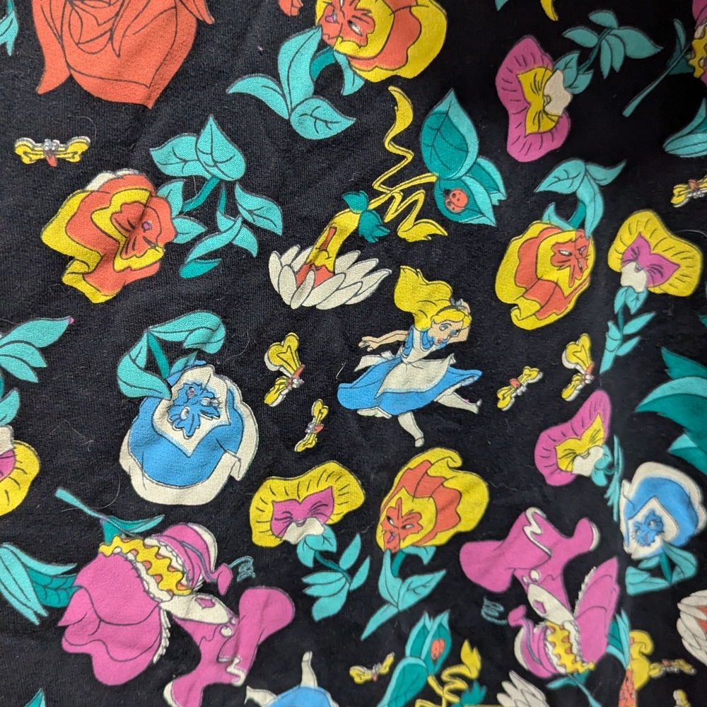 Disney Alice in Wonderland Hoodie - Picture 6 of 6